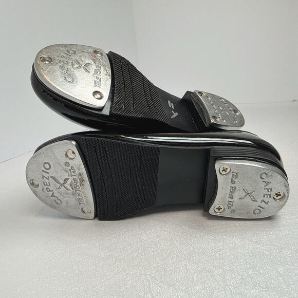 The Capezio Shuffle Tap Shoes | Black | 8.5 Wide - Picture 6 of 7